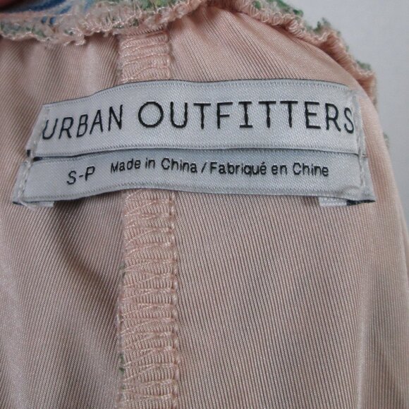 Urban Outfitters Womens Shorts w\ Floral Print Size S-P Pre-owned Good Condition - Picture 4 of 7